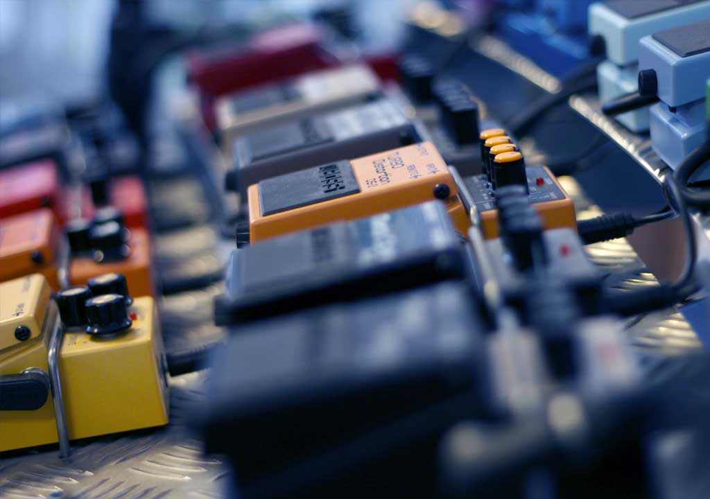 Streamline Your Pedalboard for Live Gigs and Easy Travel